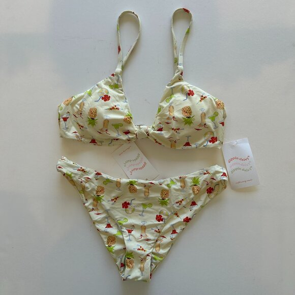 Dippin’ Daisy’s Zen top & Nocturnal bottom - Picture 1 of 5